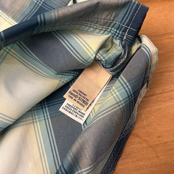 LL BEAN button down shirt - Picture 5 of 5